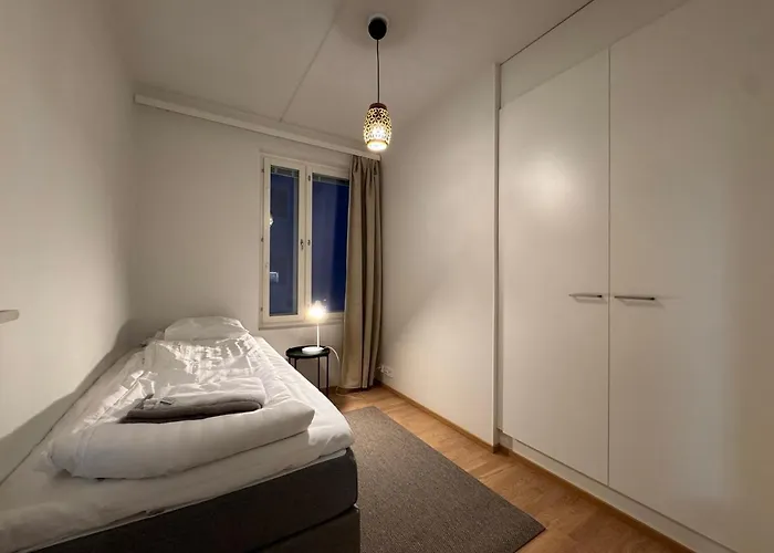 Kotimaailma - Cozy With Private Sauna *